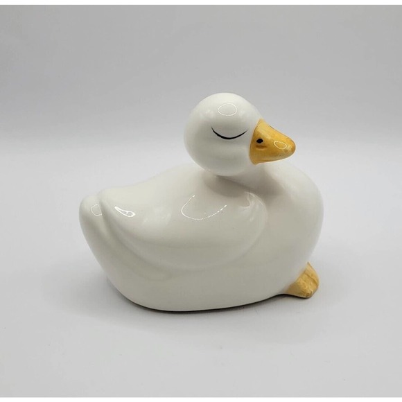 Vintage Artistic Gifts White Ceramic Sleepy Duck 4" Figurine Spring Easter Decor - Picture 4 of 8